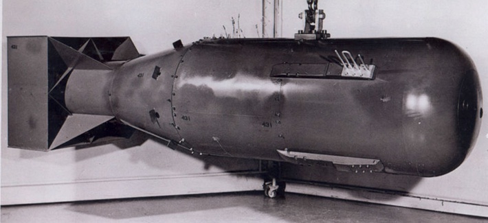 A nuclear weapon of the "Fat Man" type, the plutonium implosion type detonated over Nagasaki. A nuclear weapon of the "Fat Man" type, the plutonium implosion type detonated over Nagasaki.