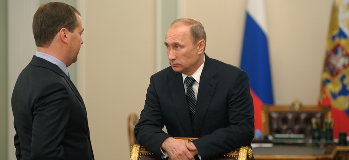 Russian President Vladimir Putin meets with Prime Minister Dmitry Medvedev at the Novo-Ogaryovo residence outside Moscow, on July 17, 2014. Russian President Vladimir Putin meets with Prime Minister Dmitry Medvedev at the Novo-Ogaryovo residence outside Moscow, on July 17, 2014.