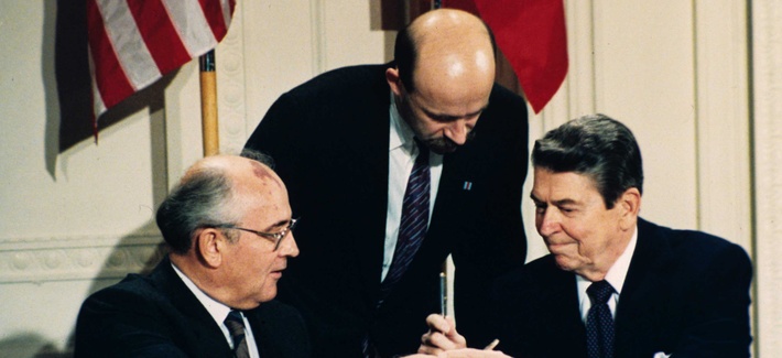 President Reagan signs the Intermediate Range Nuclear Forces Treaty with Soviet Premier Mikhail Gorbachev. President Reagan signs the Intermediate Range Nuclear Forces Treaty with Soviet Premier Mikhail Gorbachev.