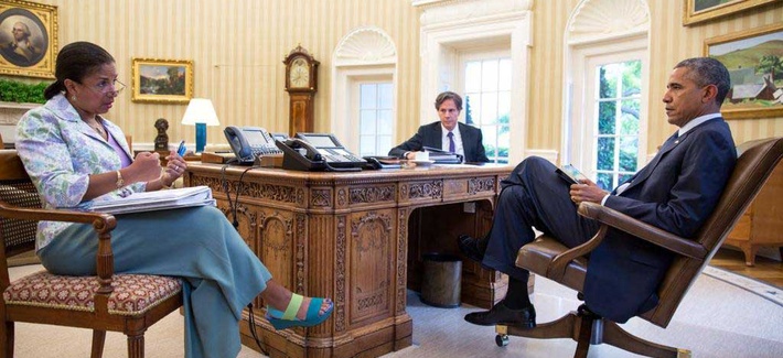 President Obama meets with National Security Advisor Susan Rice and Deputy National Security Advisor Tony Blinken in the Oval Office. President Obama meets with National Security Advisor Susan Rice and Deputy National Security Advisor Tony Blinken in the Oval Office.