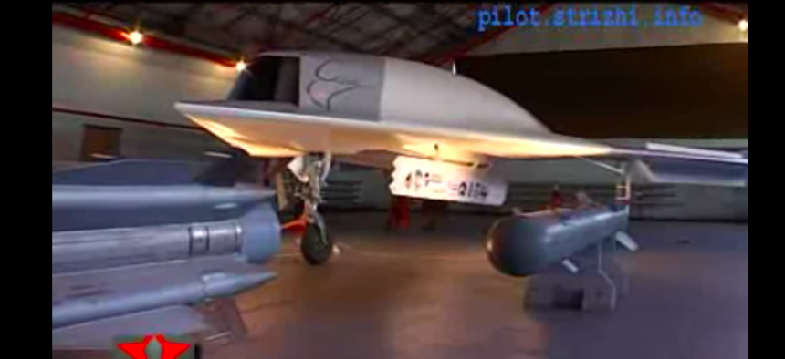  Video about the first Russian UCAV  (unmanned combat air vehicle) the MiG SKAT "Manta Ray" including their development, weapons, systems and technology. Video about the first Rus