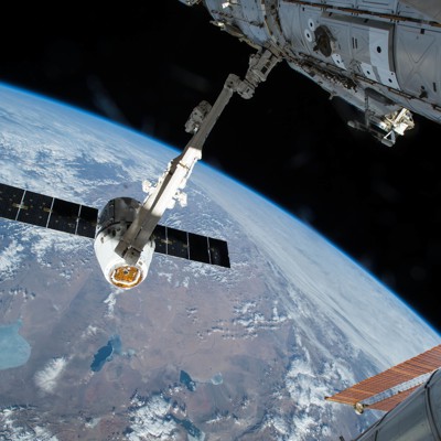 Cargo Bases in Space: Air Force General Wants Them Within a Decade ...