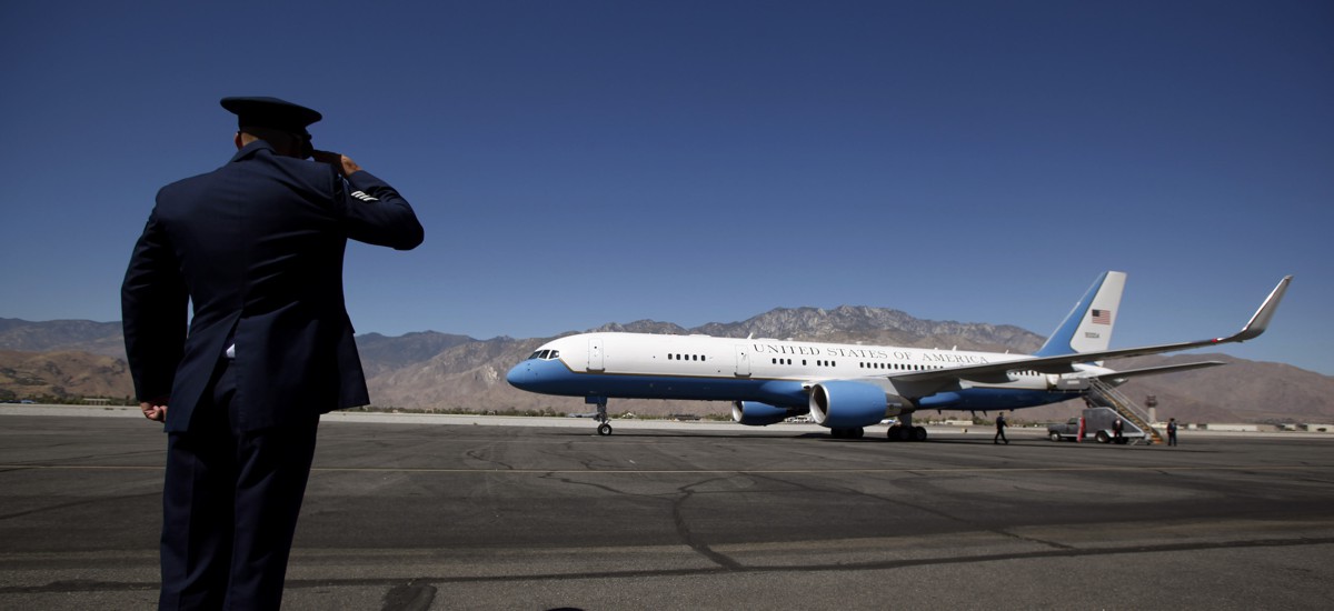 Air Force One, Marine One crews clean aircraft, get tested