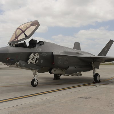 Opinion: F-35 Catalyzes High-End Export Fighter Market