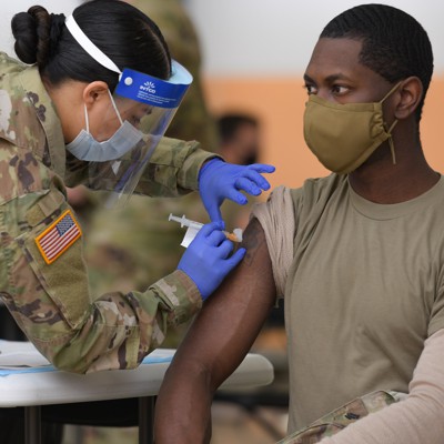 For US Troops, Getting COVID Vaccine Is Now a Matter of 'How and When' - Vimarsana News
