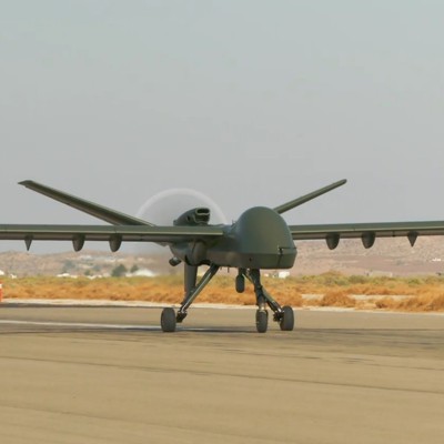 General Atomics Unveils New Drone That Carries 16 Hellfire Missiles ...