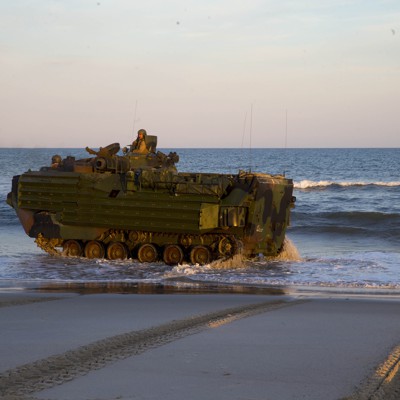 Marines Remove AAVs From Deployment, Water Ops - Defense One