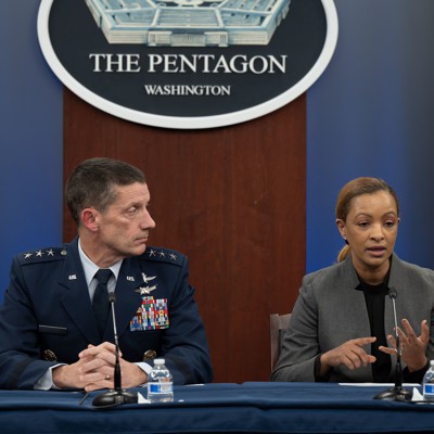 Top Pentagon IT official departs deputy CIO role