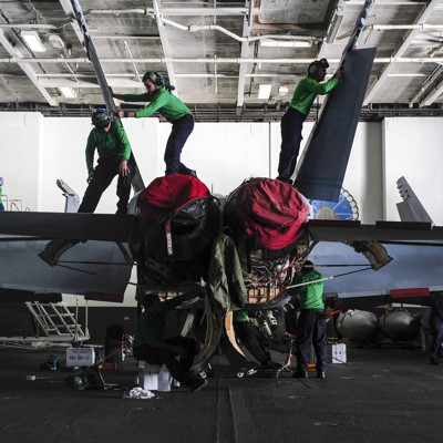 The Navy wants to support the industry in reducing maintenance costs