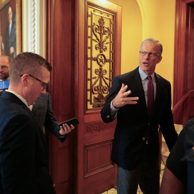 White House initiates shutdown process as Congress hopes to keep duration minimal White House initiates shutdown process as Congress hopes to keep duration minimal