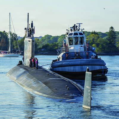 海軍潛艦維修延宕數年，耗費數十億美元