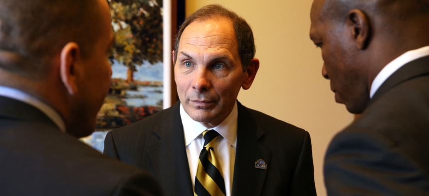 Sec. Bob McDonald visits the Audie Murphy VA Medical Center in San Antonio, January 9, 2015.