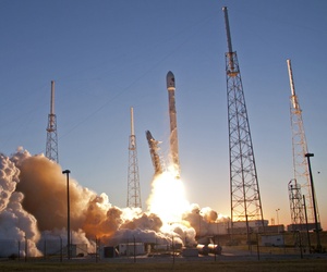 An unmanned Falcon 9 SpaceX rocket lifts off from launch complex 40 at the Cape Canaveral Air Force Station, Wednesday, Feb. 11, 2015. An unmanned Falcon 9 SpaceX rocket lifts off from launch complex 40 at the Cape Canaveral Air Force Station, Wednesday, Feb. 11, 2015.