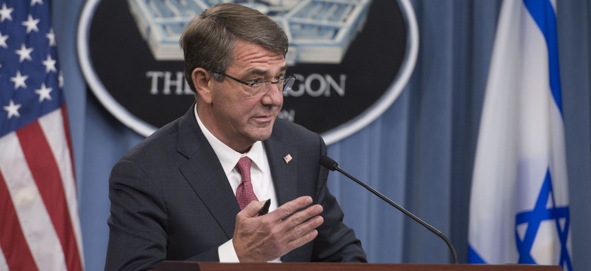 Secretary of Defense Ash Carter and Israel's Minister of Defense Moshe Ya'alon conduct a joint press conference at the Pentagon Oct. 28, 2015.