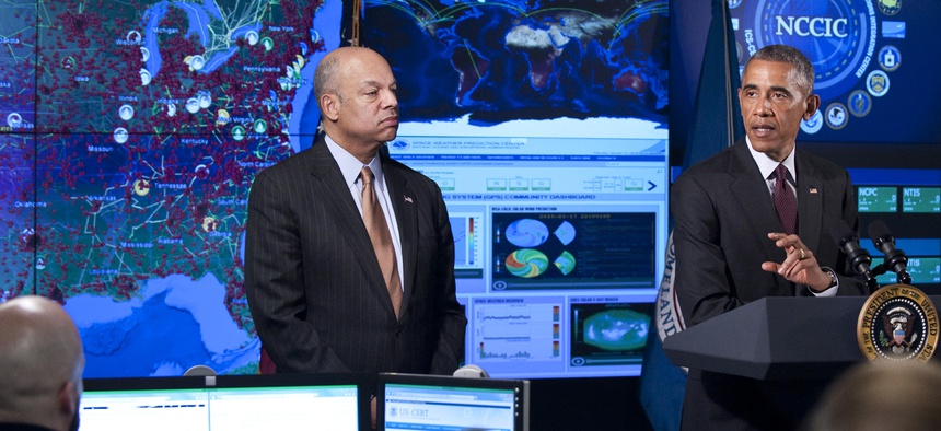 Secretary of Homeland Security Jeh Johnson hosts President Obama at the National Cybersecurity and Communications Integration Center, Jan. 13, 2015.
