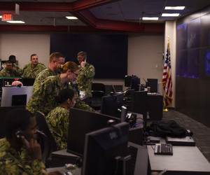 Sailors stand watch in the Fleet Operations Center at the headquarters of U.S. Fleet Cyber Command/U.S. 10th Fleet (FCC/C10F). Sailors stand watch in the Fleet Operations Center at the headquarters of U.S. Fleet Cyber Command/U.S. 10th Fleet (FCC/C10F).