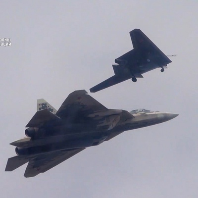 Russia Is Working to Pair Combat Jets and Drones, Too - Vimarsana News